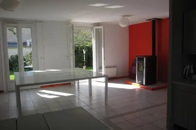 Image de House surrounded by greenery, near a river, with 5 bedrooms (sleeps 15)