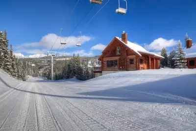 Image de Big Sky Resort/Powder Ridge-Ski In/Ski Out with Private Hot Tub & Amazing Views