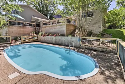 Image de Lakefront Oasis w/ Private Dock in Hot Springs!