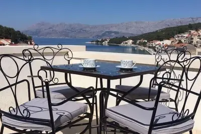 Image de Appartement de vacances Povlja pour 1 - 4 personnes avec 1 chambre Ă coucher - Maison de vacances