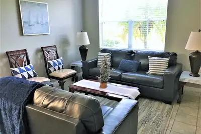 Image de Private Haven - 5 bedroom, 4. 5 bath, Free Pool Heat, Free Bbq Grill