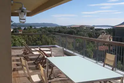 Image de Dernier étage, Appartement  de standing 87m2 + terrasse 65m2, Vue panoramique