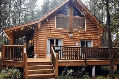 Image de *Summer Special* Tall Pines Lodge: Relax & Explore