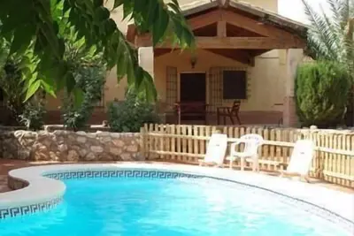 Image de Maison de vacances Fuentealamo pour 1 - 8 personnes avec 4 chambres à coucher - Maison mitoyenne