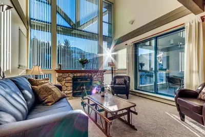 Image de Premium Ski-in & Ski-out Whistler Condo