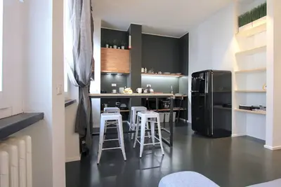 Image de Design Loft next to Metro, Fair, Hospital - Fast wi-fi