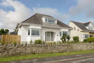 Image de Y Gogarth, pet friendly, country holiday cottage in Benllech