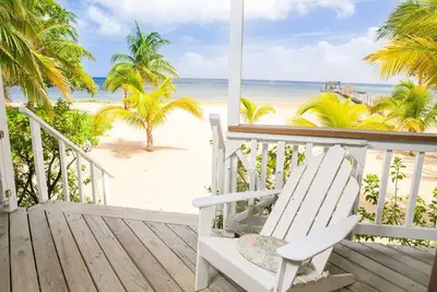 Image de Dream Beach Home! Snorkel reef off 400' dock!