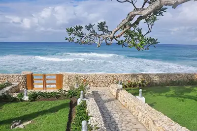 Image de 3bd condo on sandy beach, family-friendly, A/C, Wifi, cable Tv, sea views