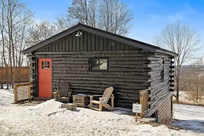 Image de Cozy Family Cabin - Scenic Views, Fire Pit & Outdoor Adventures for All!