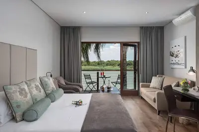 Image de River Place Manor - Chambre Double Supérieure C