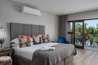 Image de River Place Manor, un joyau sur le fleuve Orange