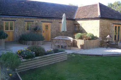Image de Contemporary, modern barn conversion with private hot tub
