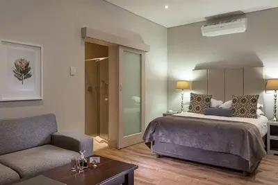 Image de River Place Manor - Chambre Double ou Lits Jumeaux de Luxe E