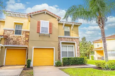 Image de Spacious Townhome, Resort Pool, Near Disney & Golf