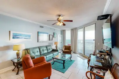 Image de 6th-floor charming condo with amazing views & pools
