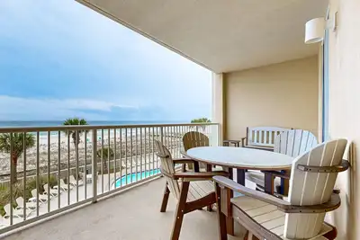 Image de Gorgeous Gulf Front Condo Pools Onsite, Nearby Activities, Shops, Restaurants