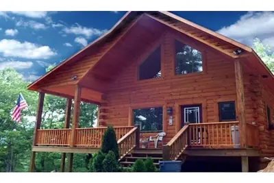 Image de Little T's Cabin Great Smoky Mtns, Hot Tub, Polar Express, King Bed, WiFi
