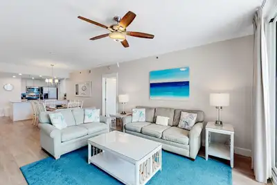 Image de 6th Floor Picture-Perfect Condo On Okaloosa Island Waterfall, Lazy River