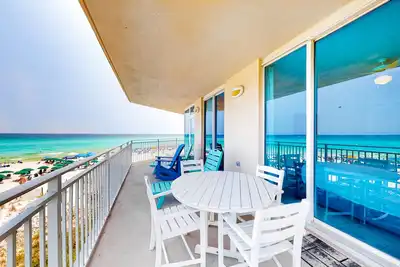 Image de Beachfront Condo with Private Beach/Access, Balcony, Ocean View, & WiFi