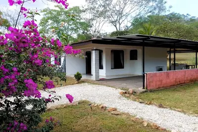 Image de Peaceful Mountain Stay in the Blue Zone