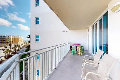 Image de 4th-floor beach-chic condo at waterscape - waterfall & lazy river
