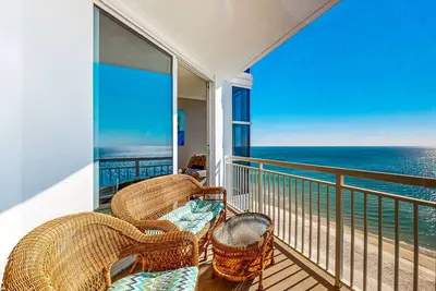 Image de Gulf-front condo with amazing views, pools, gym - short walk to dining