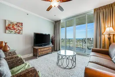 Image de Cozy, Tropical Condo On Okaloosa Island, Children's Playground, 2 Hot Tubs
