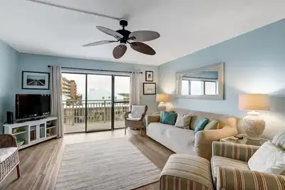 Image de Rise and Shine by the Ocean