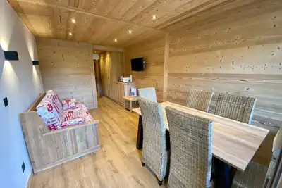 Image de Appartement Rénové 8 Pers Centre Village La Clusaz, Balcon Sud, Proche Commerces et Pistes