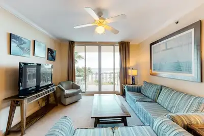 Image de 3rd Floor Coastal Condo On Okaloosa Island Waterfall, Lazy River