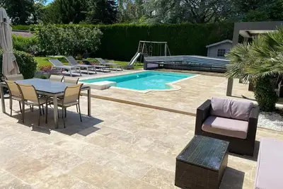 Image de Maison avec piscine 3, 5x7x1, 2m et jardin, 45min Paris