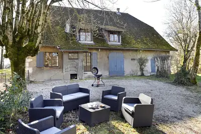 Image de La Grange de Jean - 3 chambres avec jardin à 300m du Lac d'Annecy