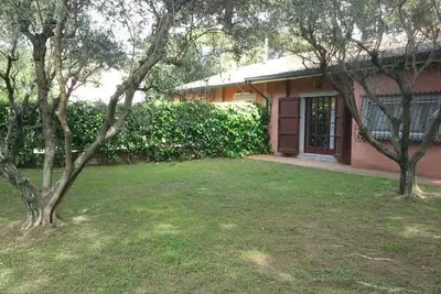 Image de Villetta in the green near beach Renovated villa with garden 350 square meters quiet comfortable in the green of nature 200 meters from the beach of Giannella.