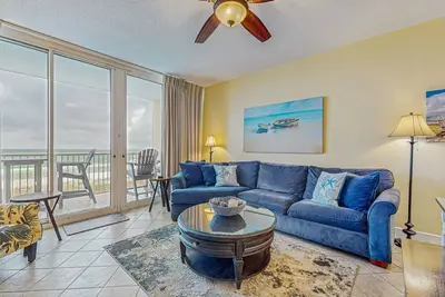 Image de Gulf-front 3 bedroom condo, beach service included