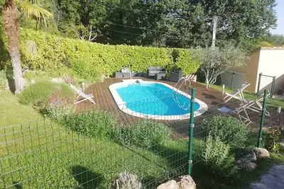 Image de Gîte 31 m2 proche Vaison la romaine, Mont Ventoux