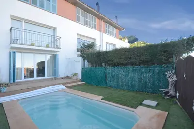 Location de maison mitoyenne avec piscine à Begur, Centre