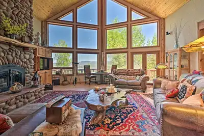 Image de Angel Fire Mountain-View Retreat w/ Private Deck!