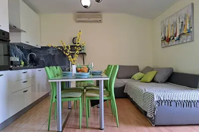Image de Appartement de vacances Kaštel Štafilić pour 1 - 5 personnes avec 2 chambres à coucher - Logement de