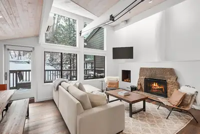 Image de Aspen Core Luxe Getaway with Gondola Views