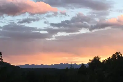 Image de Big Tiny Home w\/ Huge Deck w\/ amazing views of the Sangre Mountains (Off-Grid)