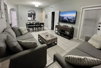 Image de Spacious Luxury Condo in Windsor Hills Resort! 2 Miles to Disney! 3bed/2bath