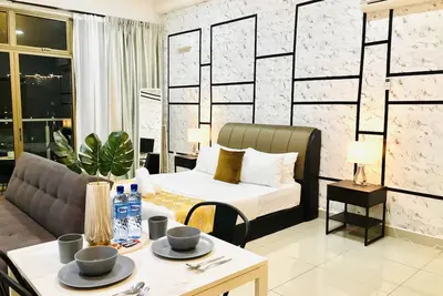 Image de De’ Acacia Suite by Hfs {LakeView+WiFi+HighFloor}