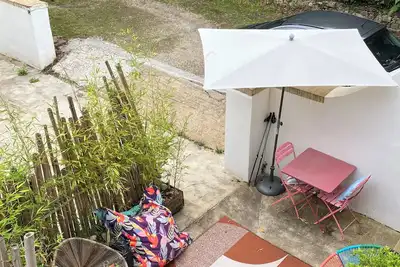 Image de Appartement au calme avec terrasse privée