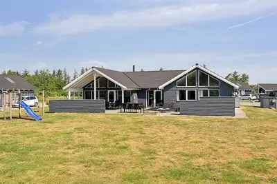 Image de Maison confortable à Blåvand avec WiFi