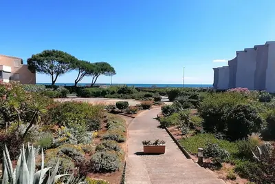 Image de appartement rez de jardin la corniche