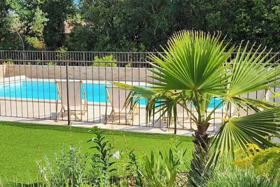 Image de Mini-villa \"Rires de Provence\" - Les gîtes Luberon Lub'heureux