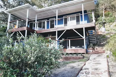 Image de Seafarers Landing -Stunning views & relaxing vibe of the river. Boat access only