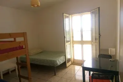 Image de Double room for rent with private bathroom