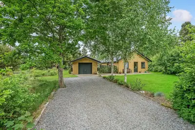 Image de Belle maison Ă Tarm avec WiFi